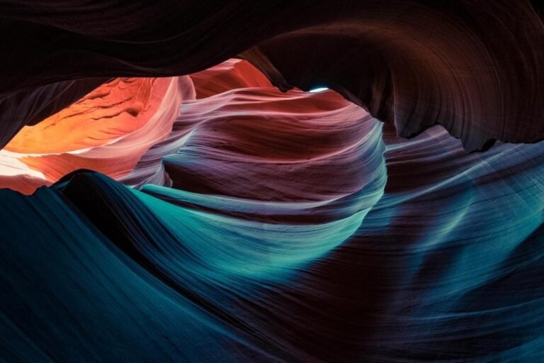 What Type Of Rock Is Antelope Canyon Made Of?